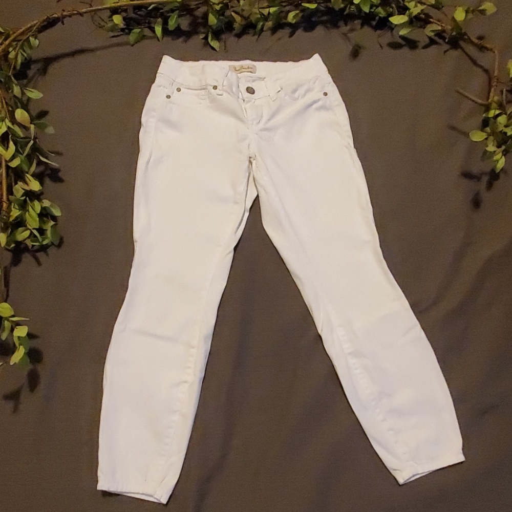 TRUE FREEDOM Jean's.             #R137 - Picture 2 of 7